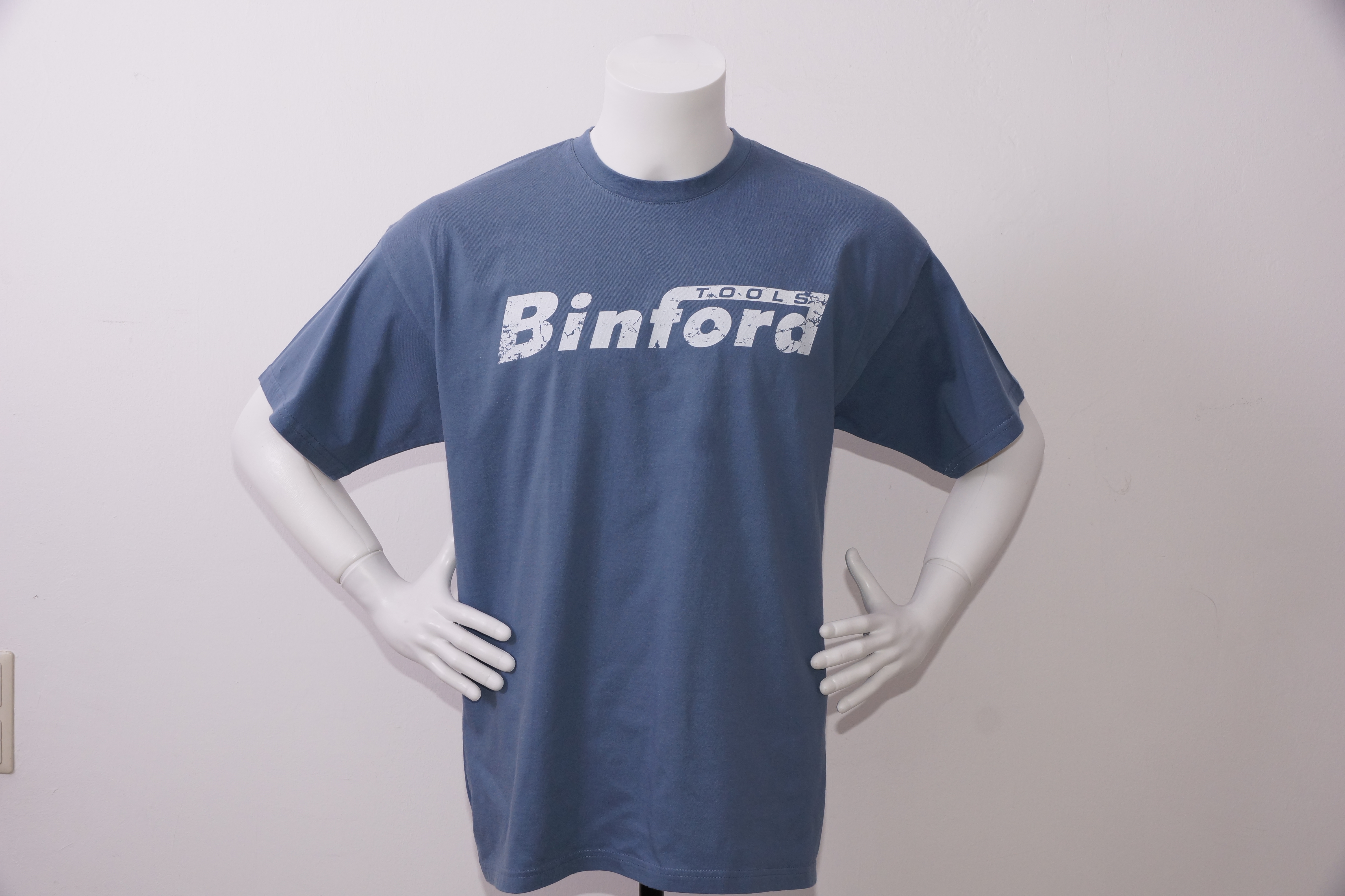 T-Shirt "Binford"